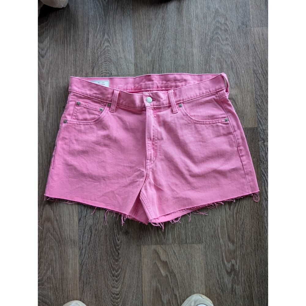 Gap Low Stride Pink Shorts Size 10R/30